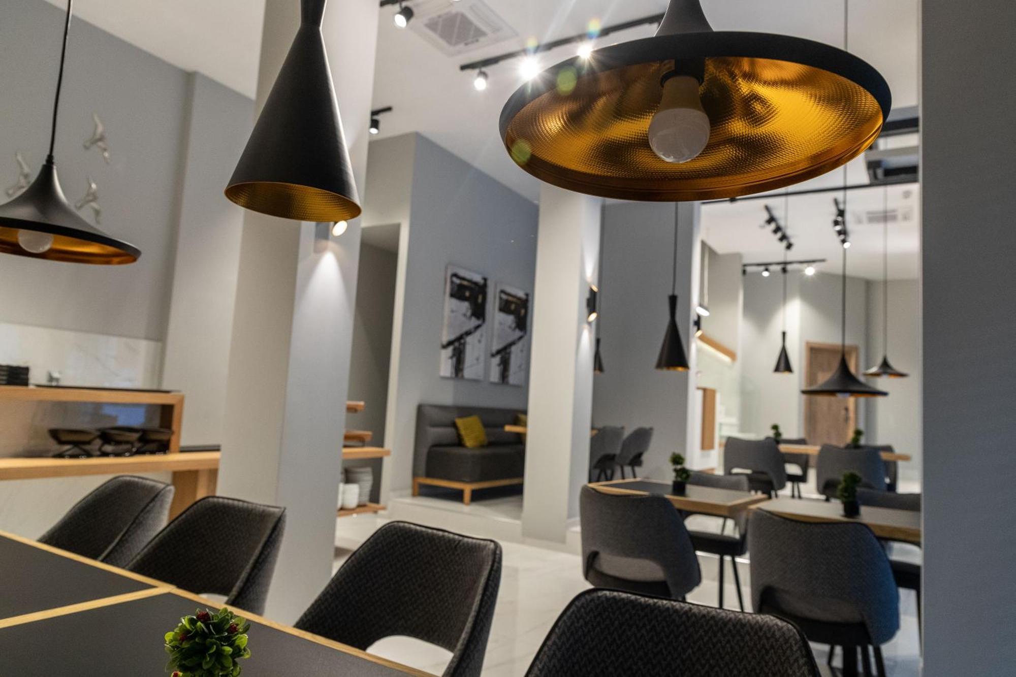 سالونيك Grand Port Suites المظهر الخارجي الصورة